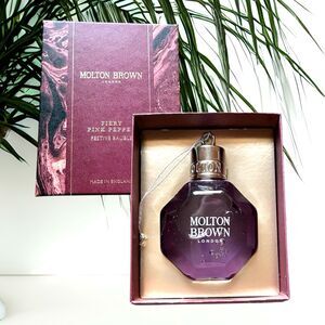 Molton Brown Fiery Pink Pepper Festive Bauble  - 2.5 fl oz Bath & Shower Gel
